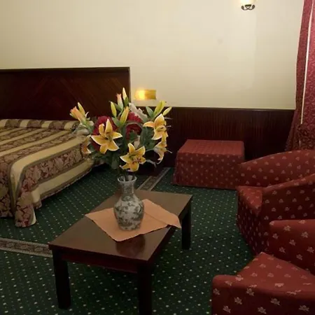 Europalace فندق فيربانيا