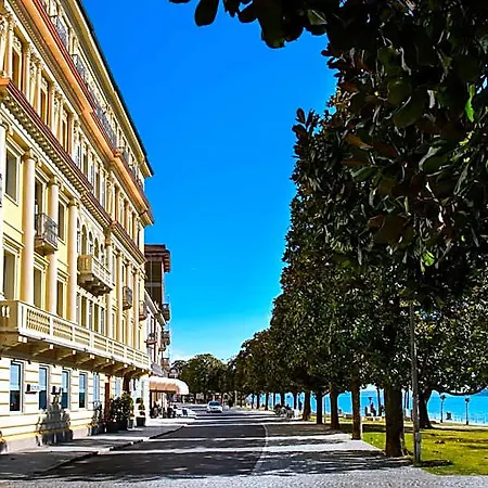 فندق Europalace 3*